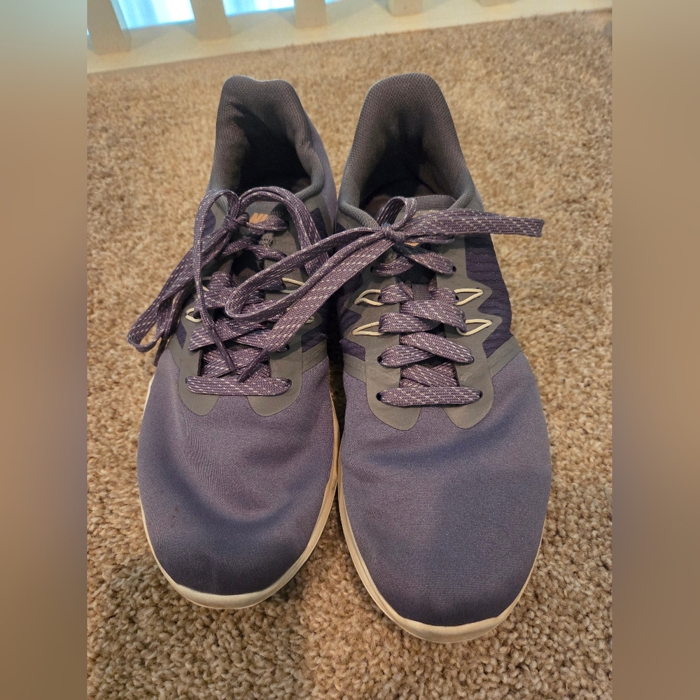 Womens Gray Nike Athletic Shoes